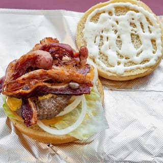 845 Burger